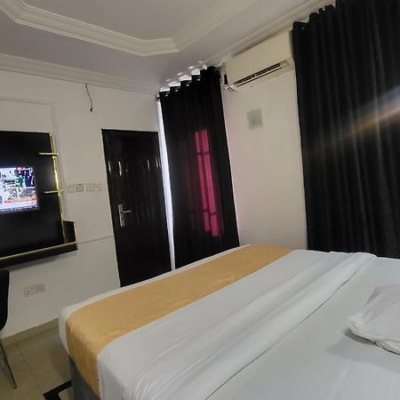 Palazzo Apartments Ikeja Exterior photo