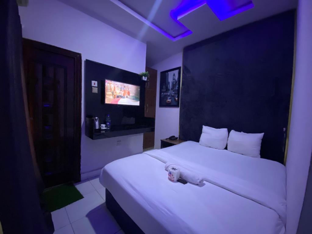 Palazzo Apartments Ikeja Exterior photo