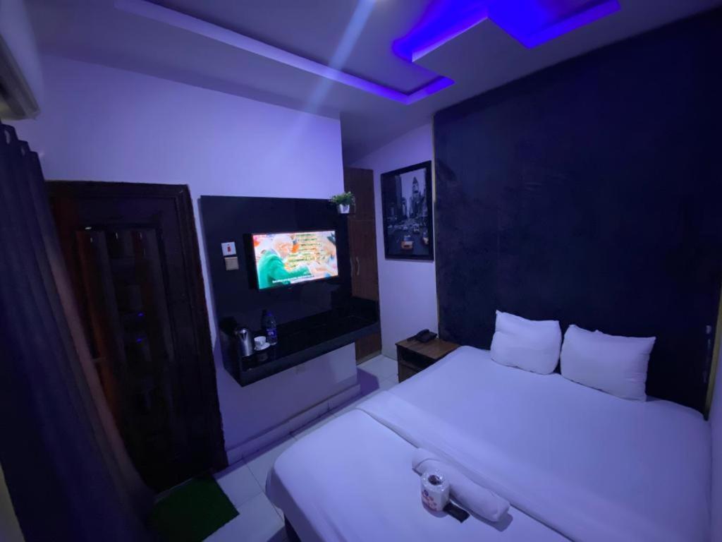 Palazzo Apartments Ikeja Exterior photo