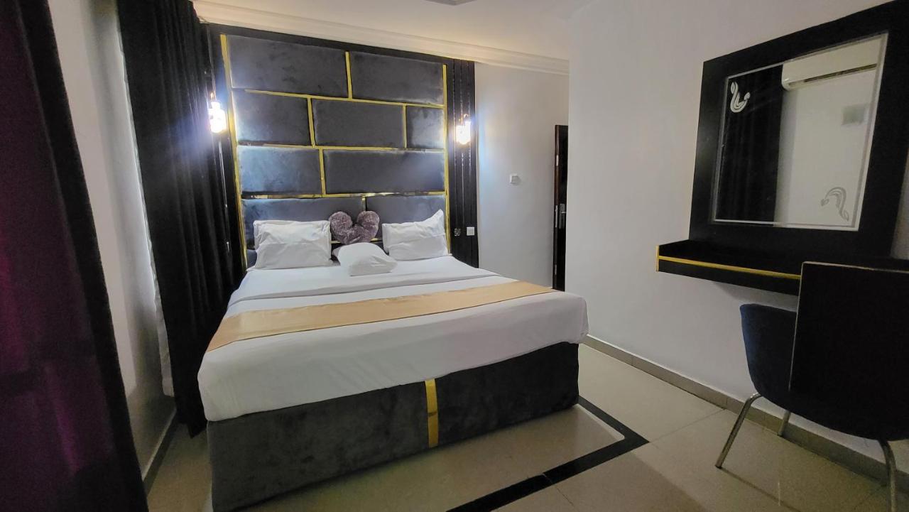 Palazzo Apartments Ikeja Exterior photo